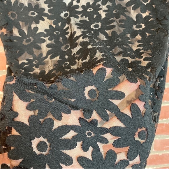 EMILY + M Multi fabric mod top - Picture 8 of 8